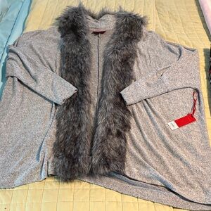 Jennifer Lopez NWT Gray Faux Fur Trim long Sweater large